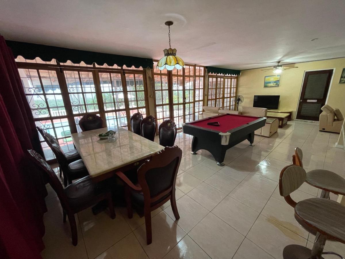 The Lodge @ Peaceful Palms Montego Bay Exterior photo